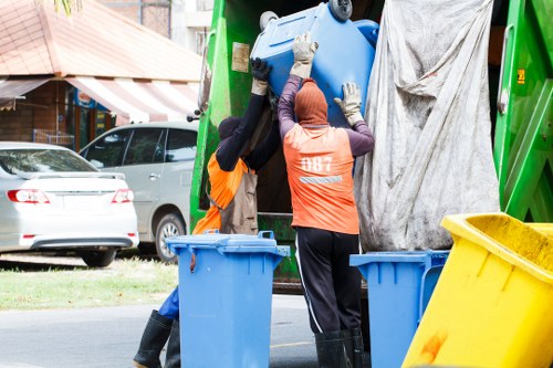 Efficient flat clearance in Vauxhall