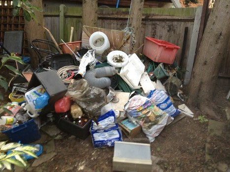 Eco-friendly disposal methods during house clearance